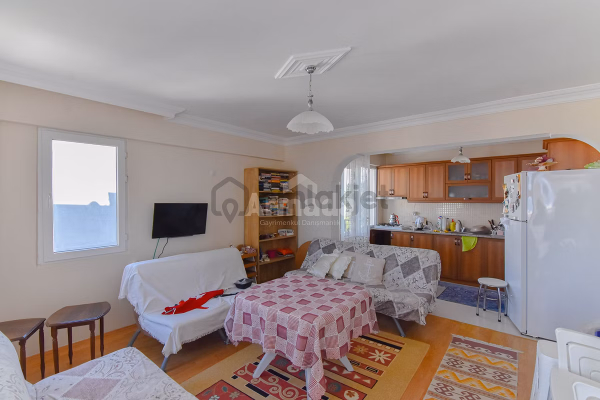 Kuşadası Güzelçamlı'da Satılık 3+1 Daire - 2