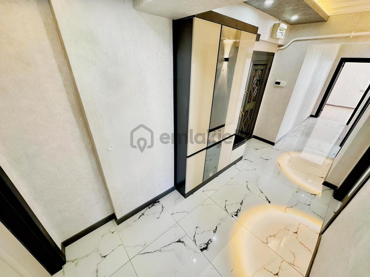 Ulukan'dn Selçuklu'da Ara Kat Full Yapılı L Balkon Ön Cephe 3+1 - 29