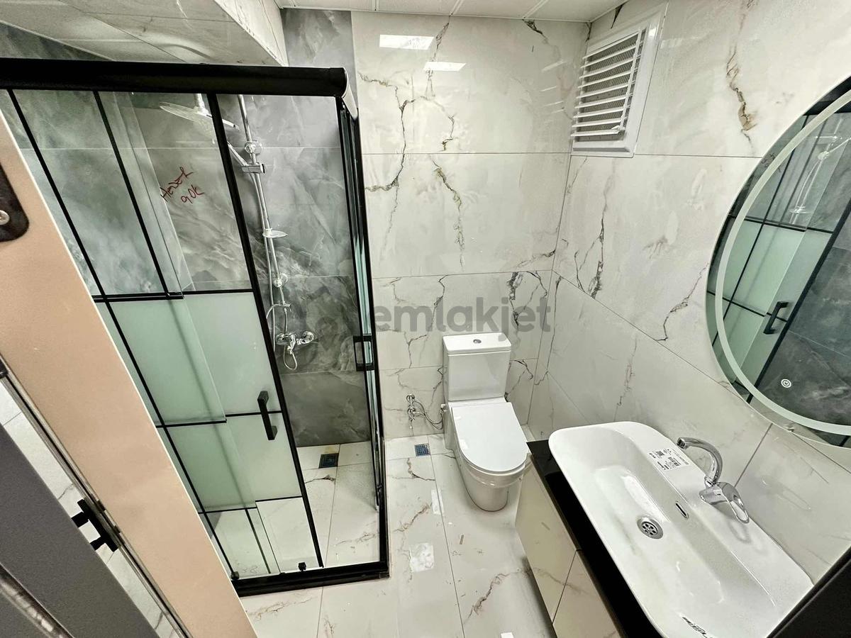 Ulukan'dn Selçuklu'da Ara Kat Full Yapılı L Balkon Ön Cephe 3+1 - 27