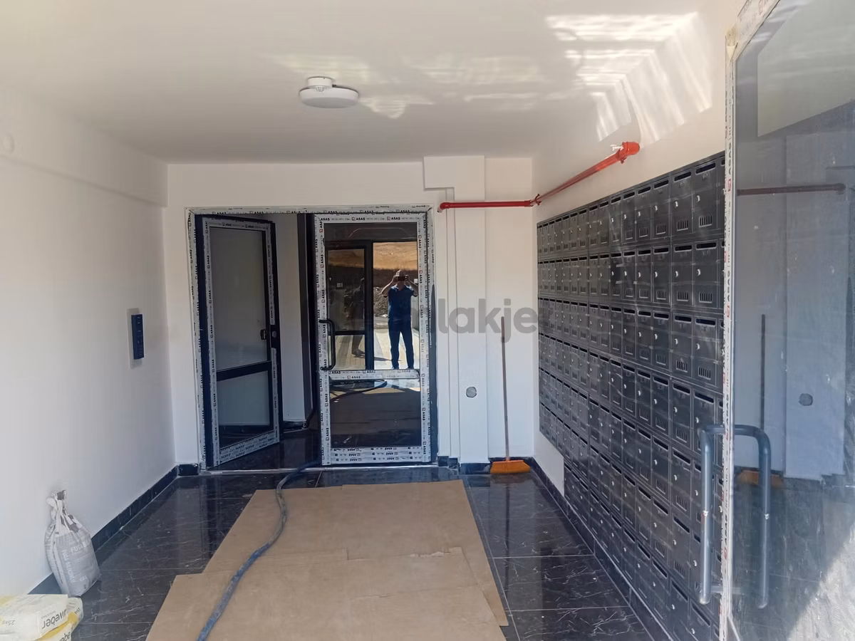 Mba Tower Protokol Yolunda Satılık 1+1 Daire - 8