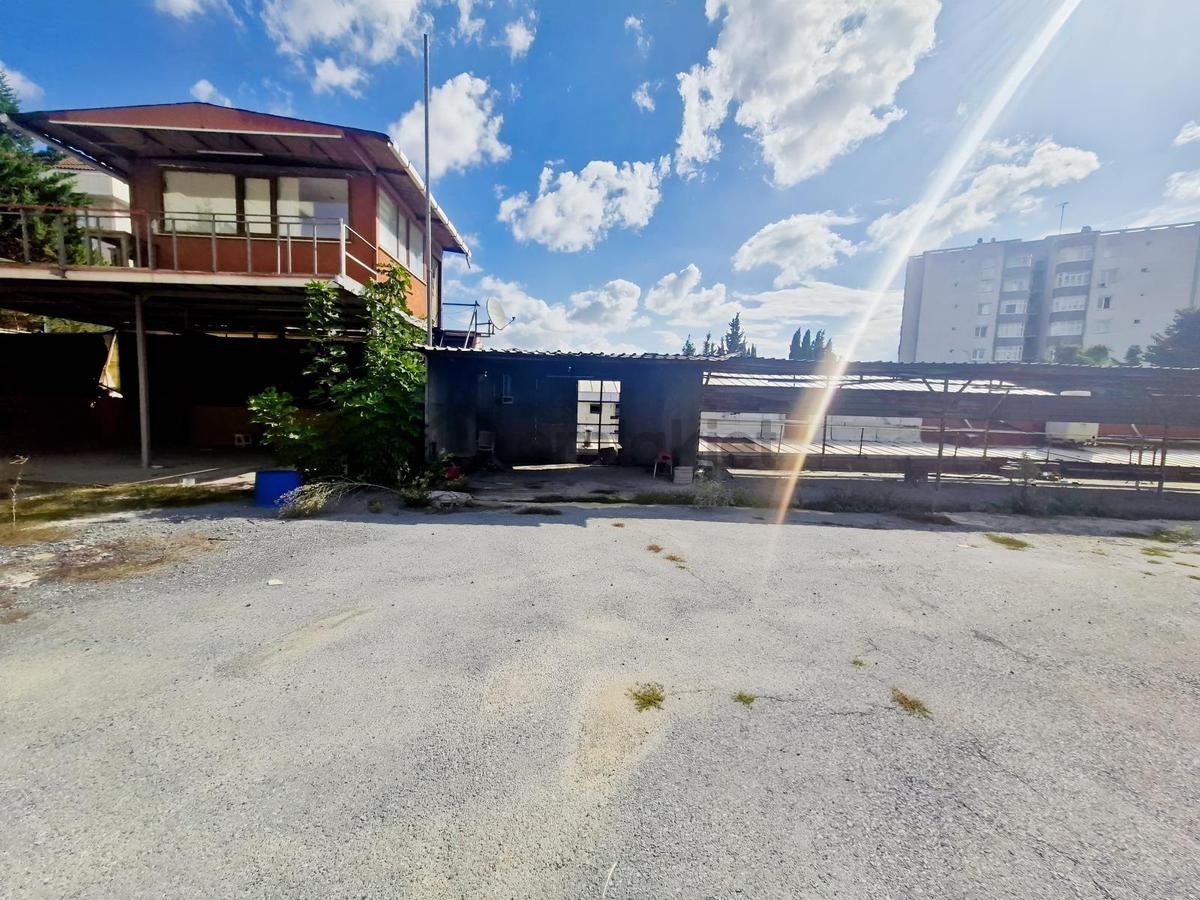 Avcılarda 1.800 M² Oto Sanayi / Ticari Alan - 4