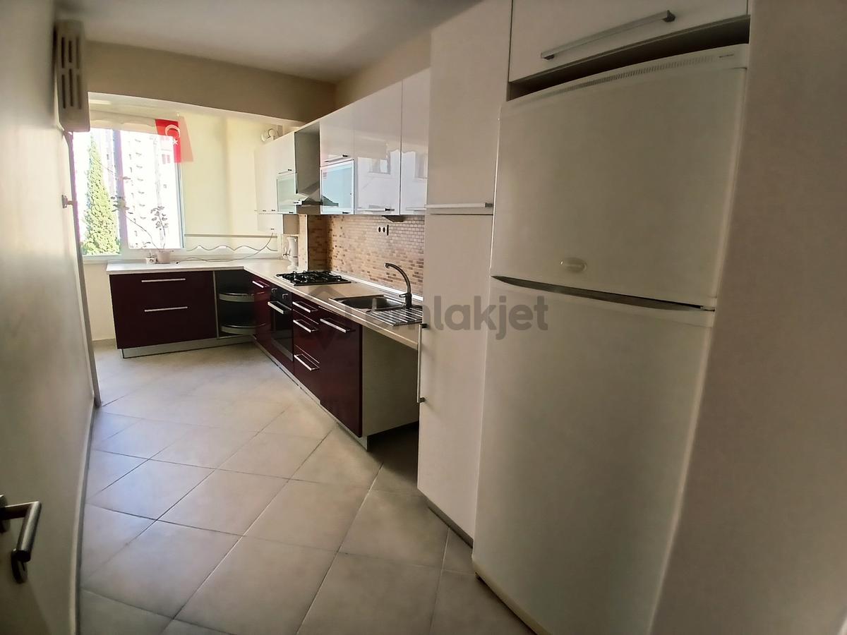 Kozyatağı Oyak C Sitesi'nde Satılık 3+1 Daire - 18