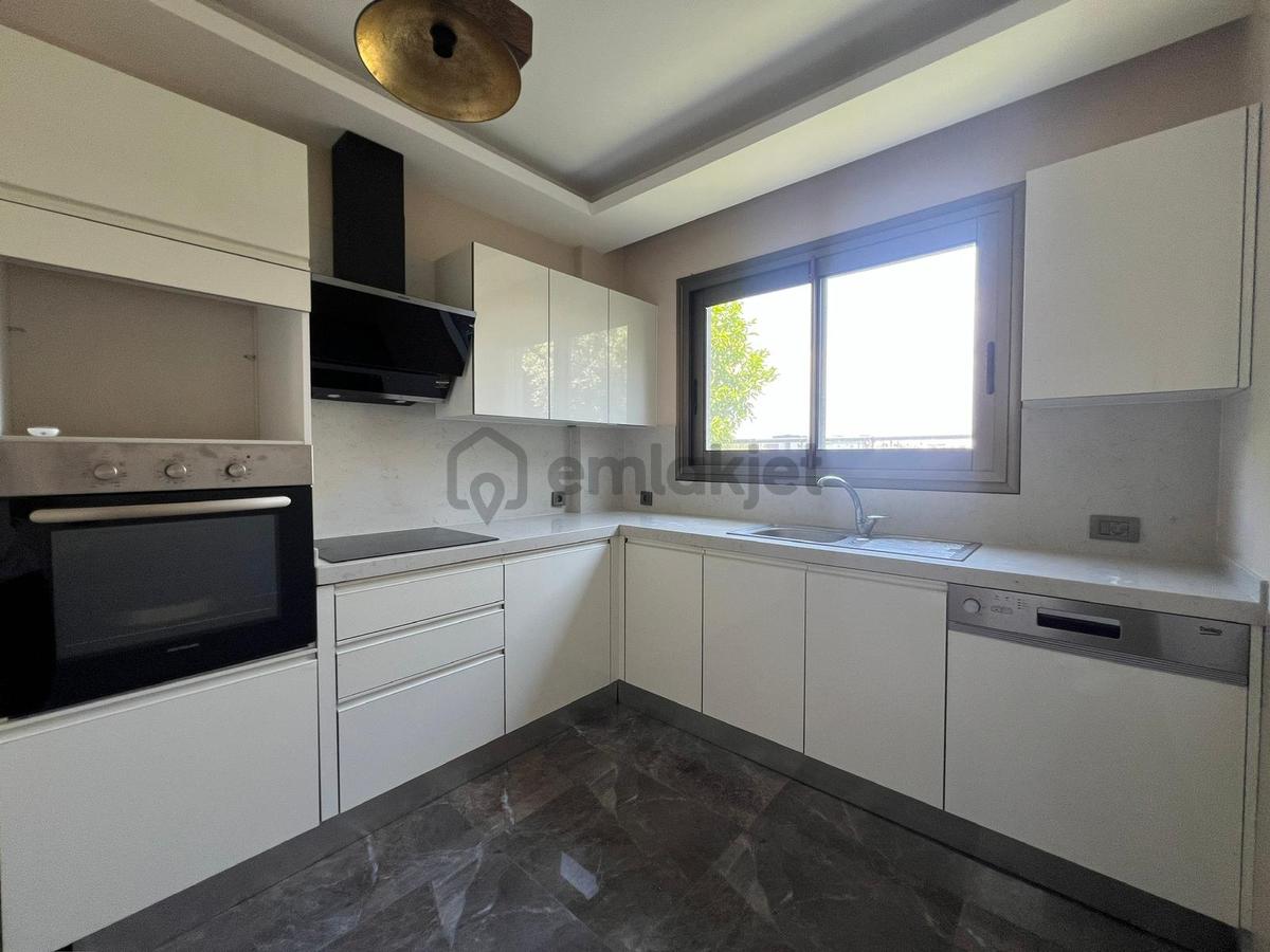 Urla Atatürk Mahallesinde Site İçerisinde Satılık Villa - 9