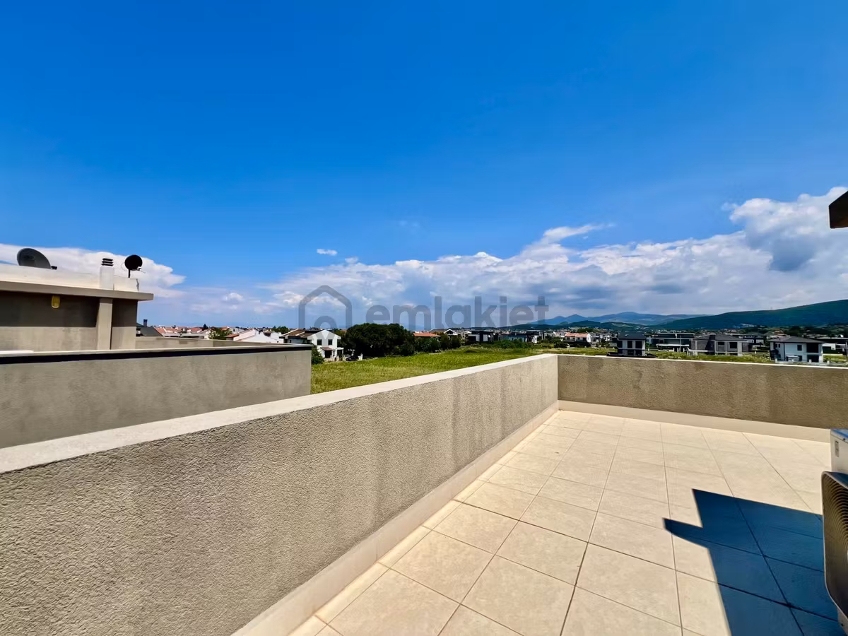 Urla Atatürk Mahallesinde Site İçerisinde Satılık Villa - 20
