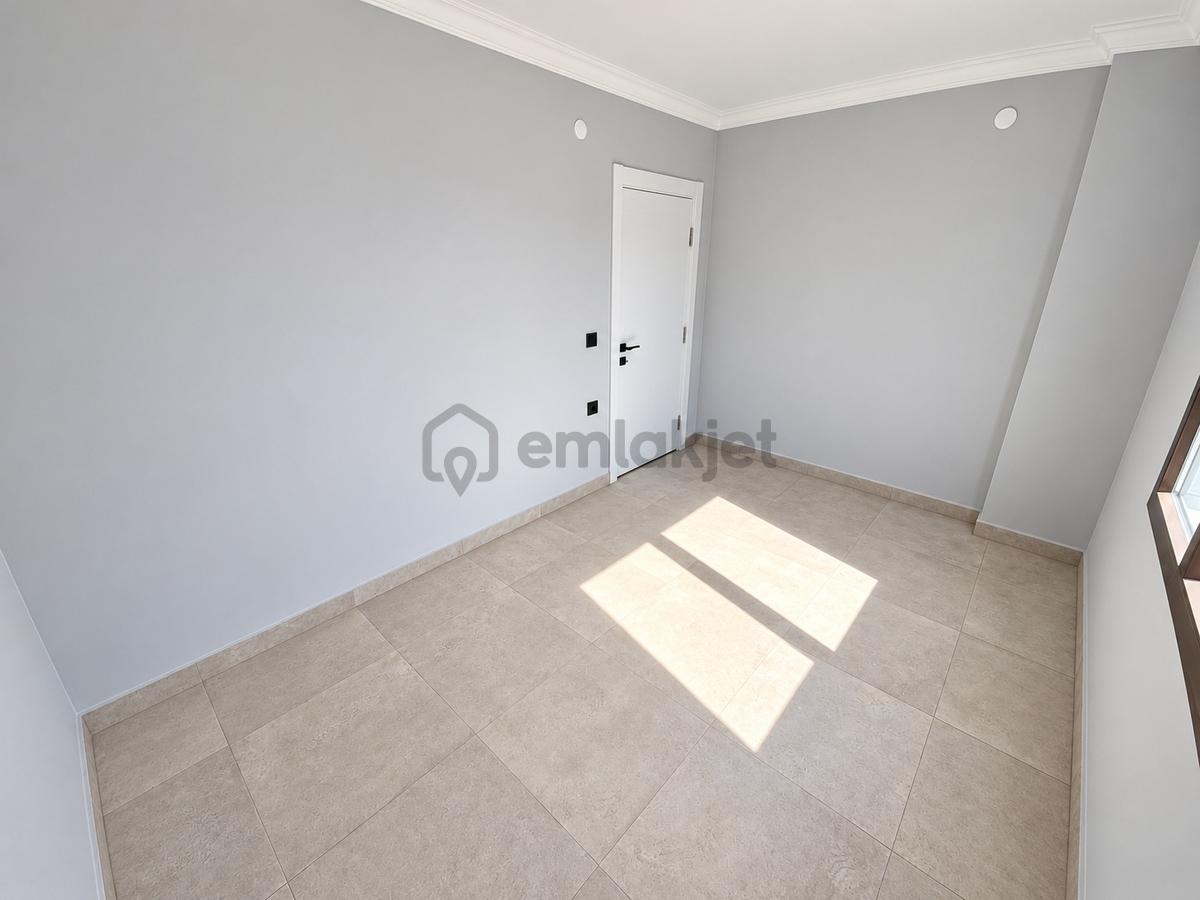 Umas Solutıon'dan Butik Apartman - Ara Kat - Geniş 1+1 Daire - 24