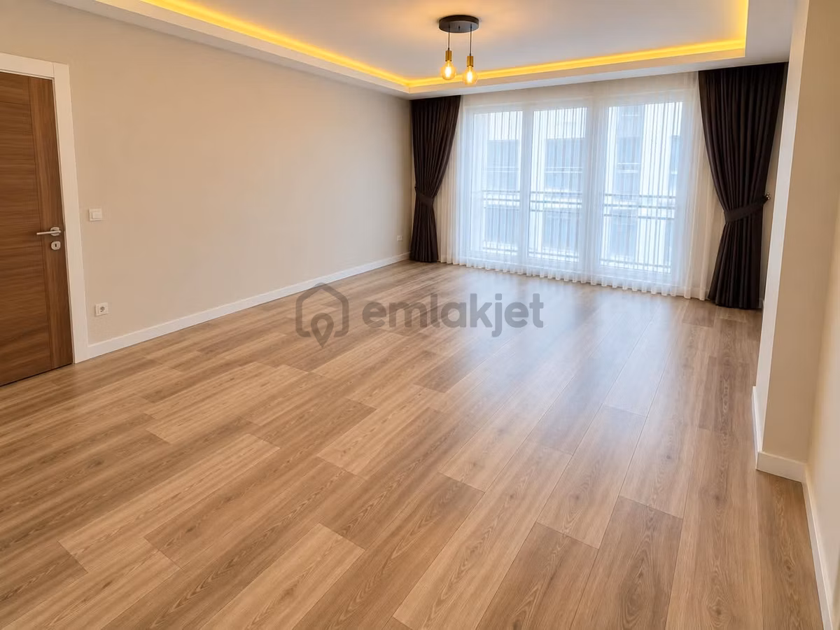 Sahibinden Merkezde Kiralık 2+1 Aile Binasında Daire - 15