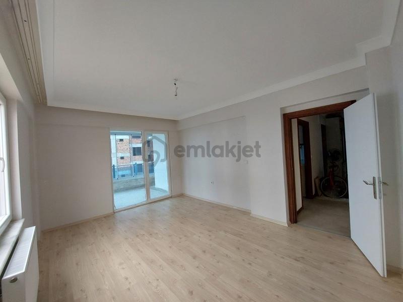 Polatlı Basri Mahallesinde Yapılı Satılık 3+1 Daire - 14