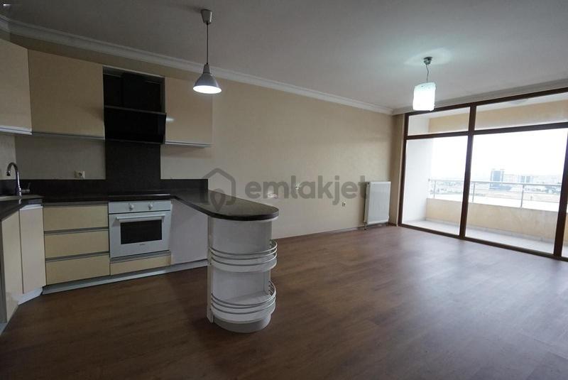 Ozan Tower Sitesinde 1+1 Boş Balkonlu - 3