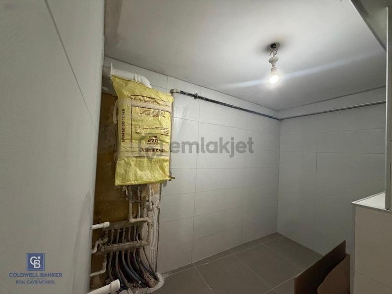 Kozyatağı Sümko' Da 3+1 120 M2 Net 'boş'... - 11