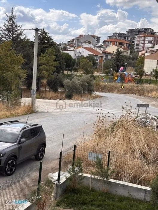 Gaziosmanpaşada Okulun Karşısı Kiralık 2+0 - 22