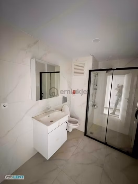 Gaziosmanpaşada Okulun Karşısı Kiralık 2+0 - 8