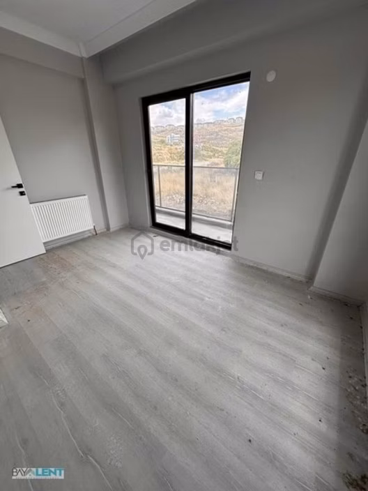Gaziosmanpaşada Okulun Karşısı Kiralık 2+0 - 12