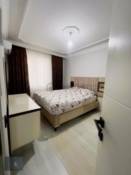 Eminevime Uygun Sıfır Tadilatlı Katta 100m2 2+1 - 8