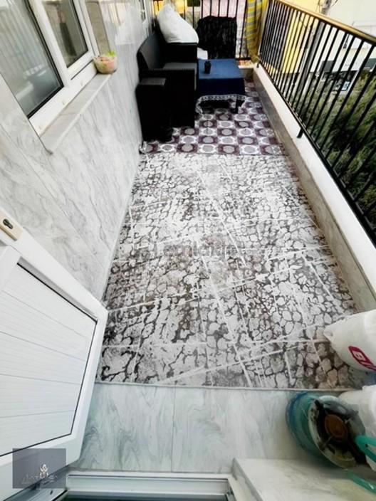Eminevime Uygun Sıfır Tadilatlı Katta 100m2 2+1 - 4