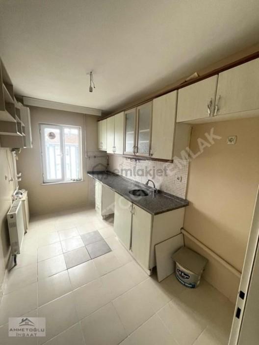 Pendik Velibaba Sağlık-sen Sitesinde Asansörlü 2+1 Kiralık Daire - 9