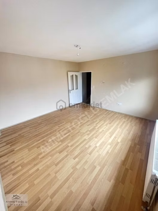 Pendik Velibaba Sağlık-sen Sitesinde Asansörlü 2+1 Kiralık Daire - 5