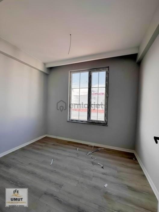 Edremit'te Hilton Oteli Arkasında Satılık 6+1 Triplex Villa - 10