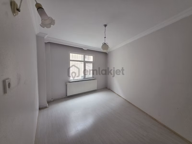 Bursa Emlak Alem-i Merkezde Kiralık 2+1 90 M2 Daire - 2