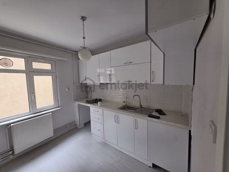 Bursa Emlak Alem-i Merkezde Kiralık 2+1 90 M2 Daire - 4