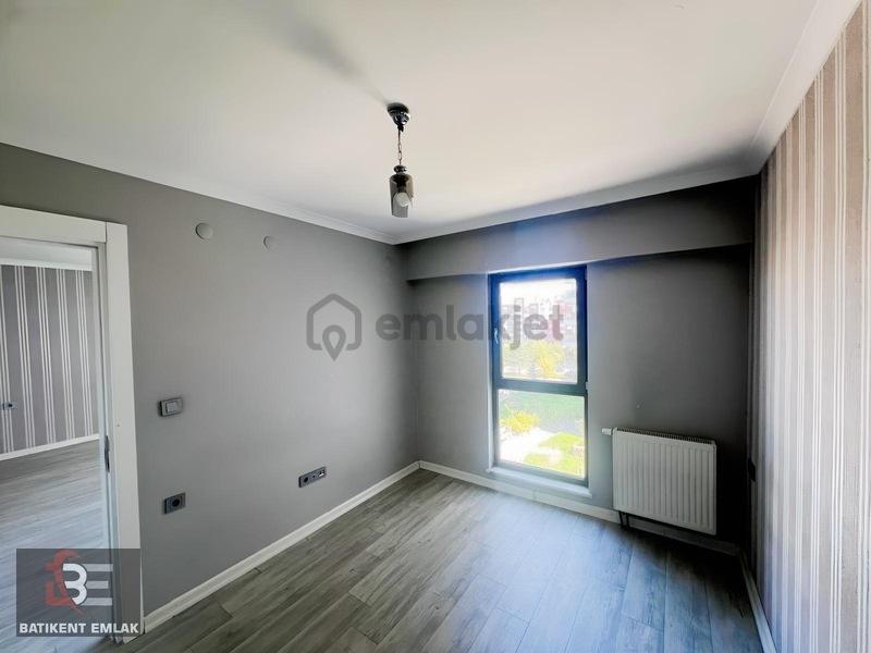 Batıkent Emlak'tan Gala Da Ara Kat Peyzaj Ve Cadde Cephe 1+1 - 6
