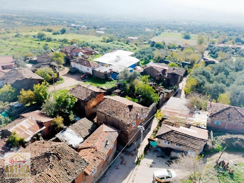 Antika'dan Tarihi Birgide Satılık Bahçeli Taş Yapı Müstakil Ev - 3
