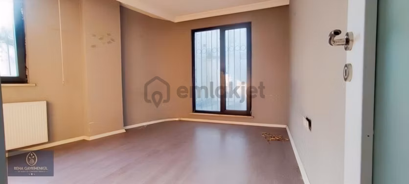 Kağıthane Meydana 2 Dakikalık Mesafede 75m2 2+1 Satılık Daire - 2