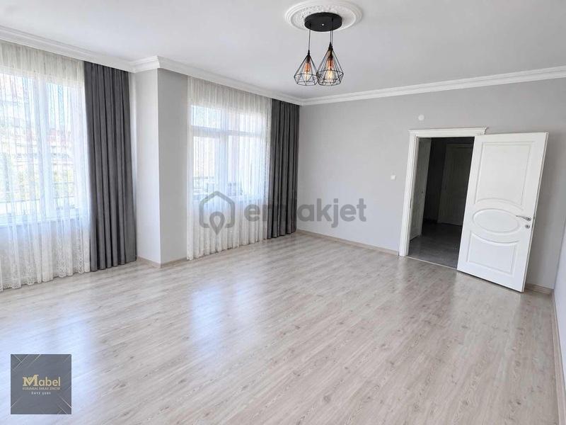 Mabel'den Site İçi Kiralık Daire (eşyasız)