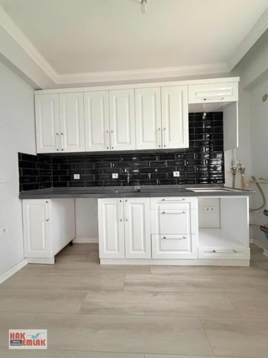 Hak Emlak Kültür Mahallesi Yüksek Giriş 1+1 Satılık Daire - 8