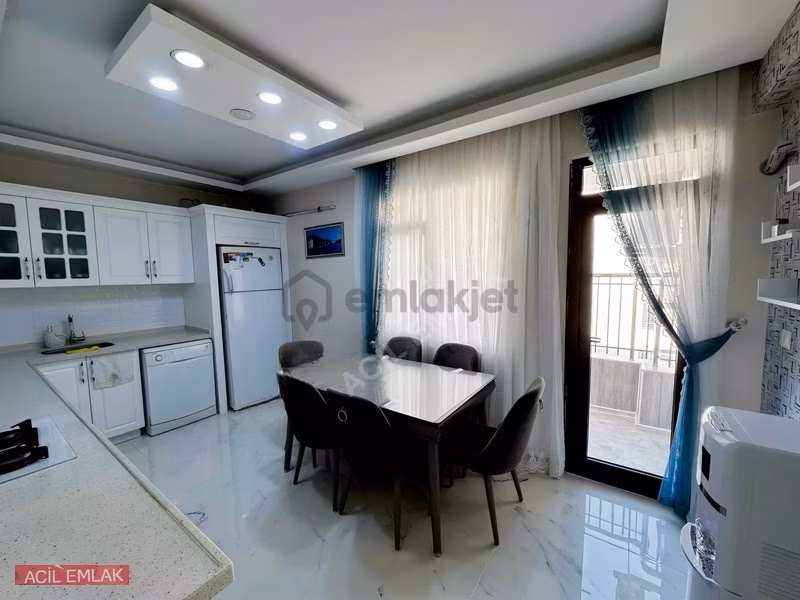 Acil Emlak'tan 3+1 Lüx Daire Akpıyar Mah - 13