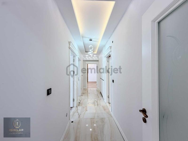 Enes Işık 'tan Ana Cadde Üzeri 4+1 Ultra Lüks Daire - 20
