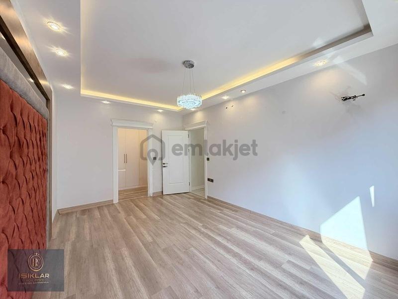 Enes Işık 'tan Ana Cadde Üzeri 4+1 Ultra Lüks Daire - 29