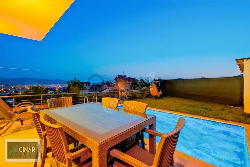 Karaçulhada Deniz Ve Şehir Manzaralı Villa - 3