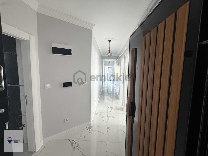 Remax Dem'den Arslanlı Da 140 M2 Geniş 3+1 Satılık Daire - 6