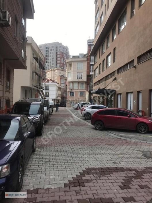 Brothers'tan Ne 04 Projesi Yüksek Kat Çift Cephe Boş Studyo - 17