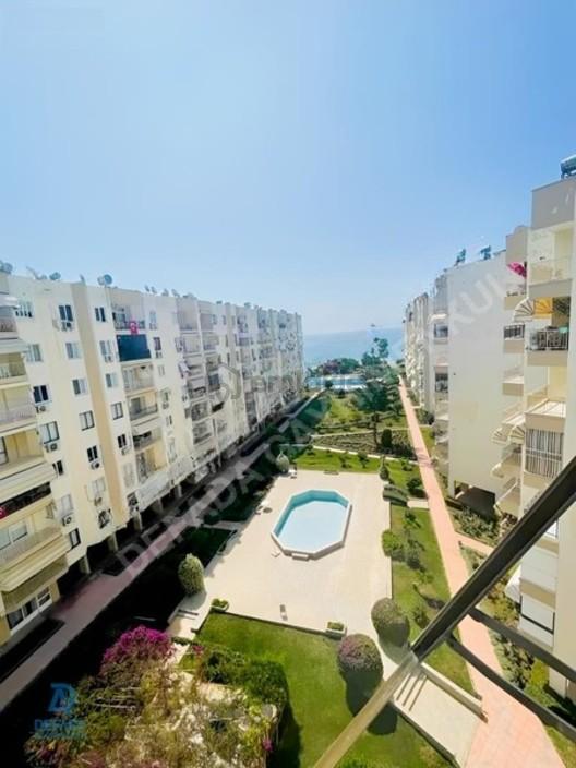 Mersin Mezitli De Eşyalı Site İçerisinde 2+1 Daire