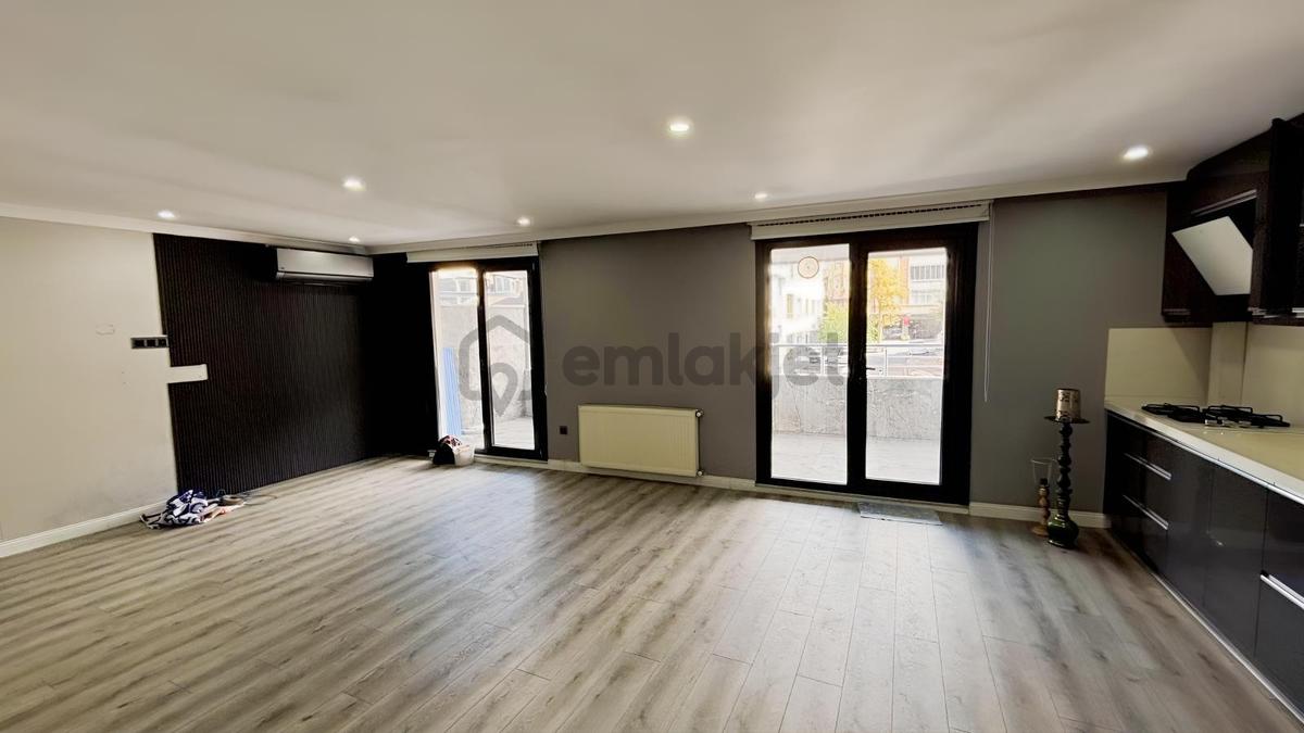 Gaziosmanpaşa Bağlarbaşında Kiralık 1+1 Daire - 2