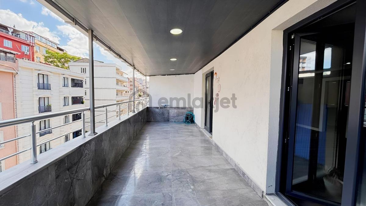 Gaziosmanpaşa Bağlarbaşında Kiralık 1+1 Daire - 9