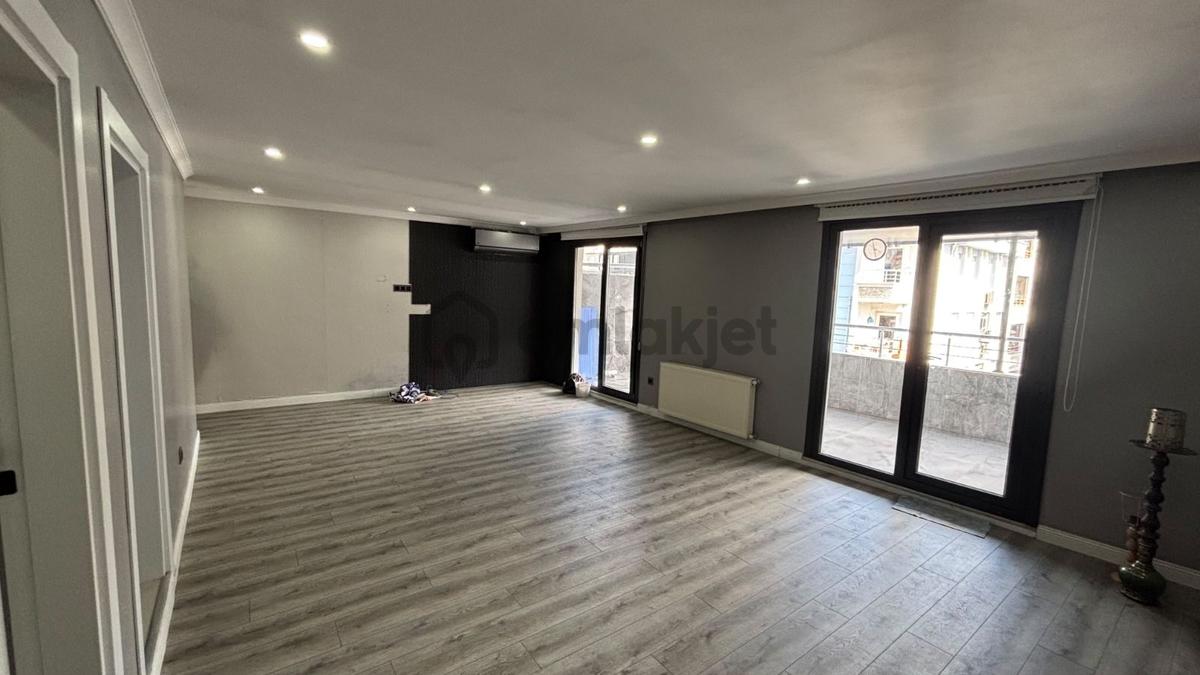 Gaziosmanpaşa Bağlarbaşında Kiralık 1+1 Daire - 4