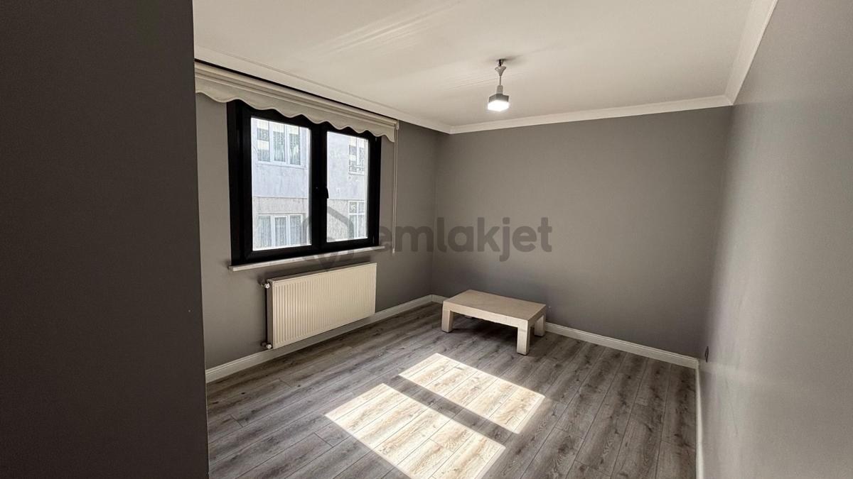 Gaziosmanpaşa Bağlarbaşında Kiralık 1+1 Daire - 17