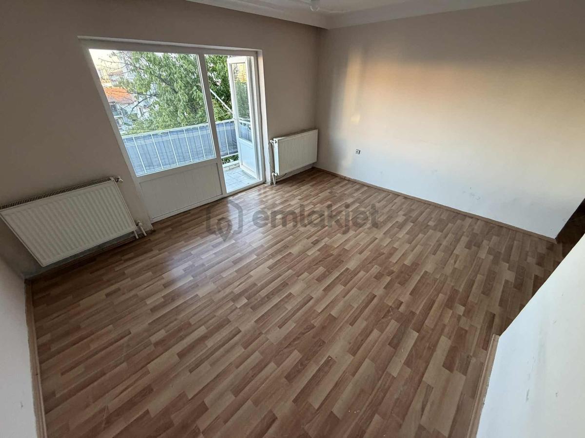 A L C Den Ulubatlı Hasan Mah. Ara Katta Kiralık 2+1 Daire