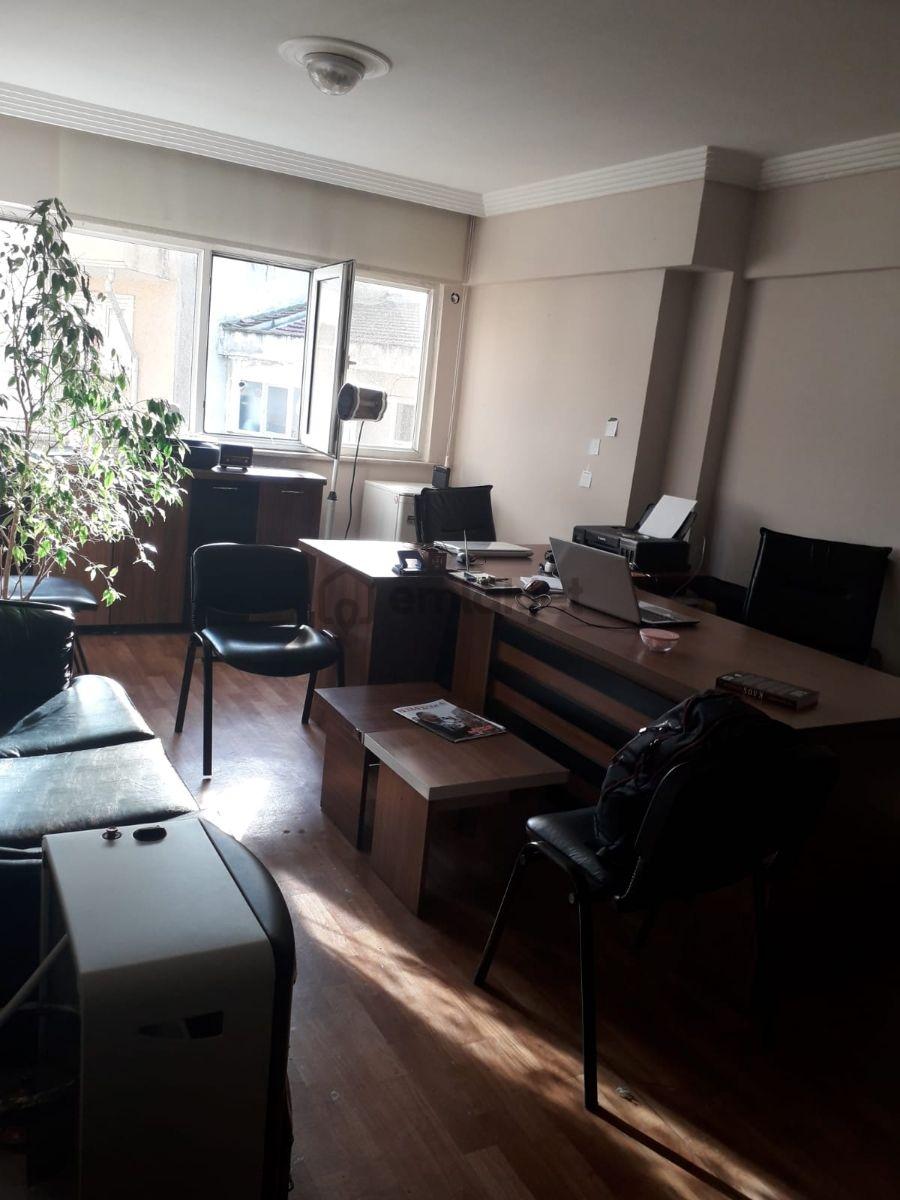 Ful Eşyalı Kiralık Ofis - 15