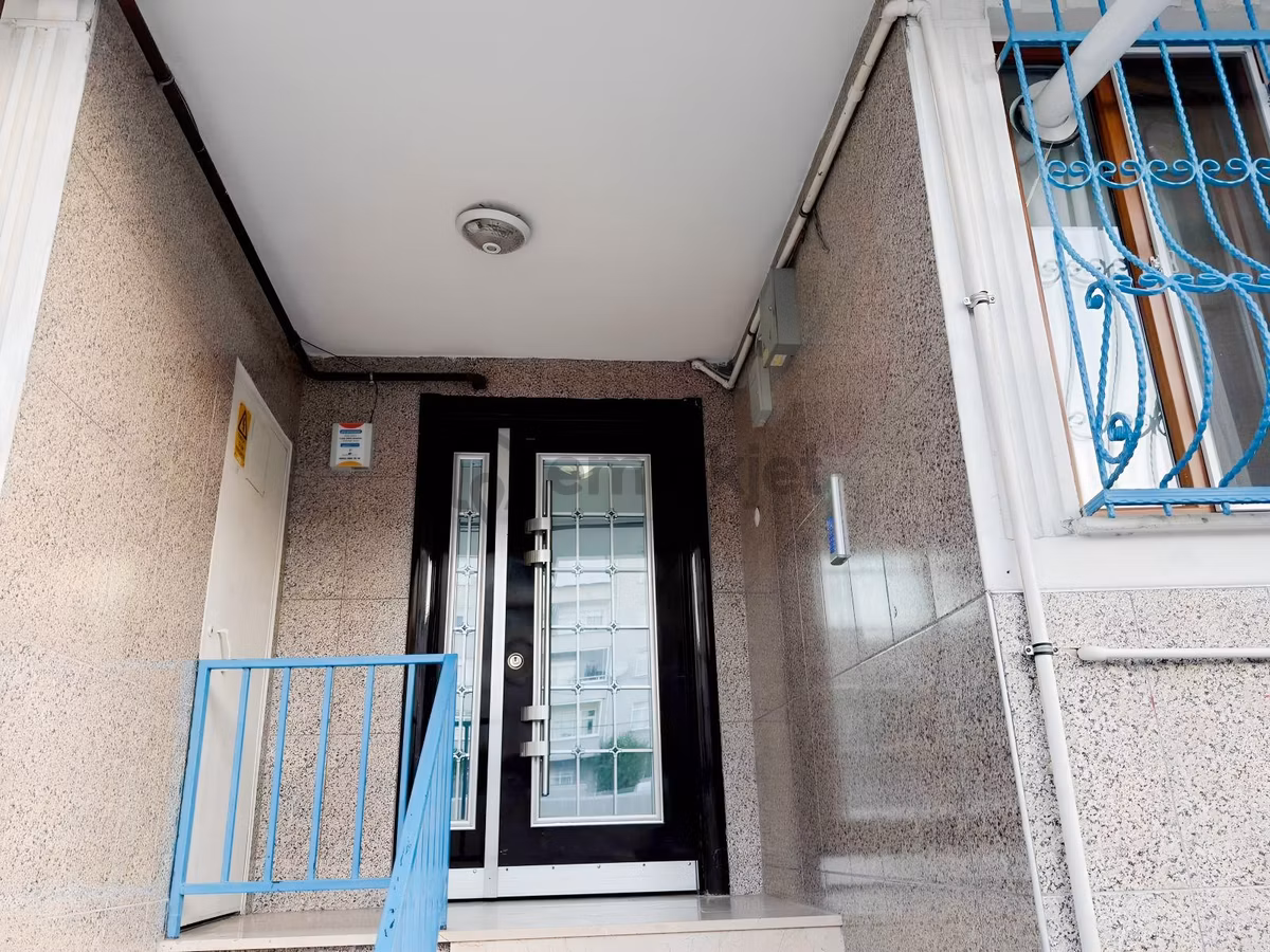 !kiralık! Masrafsız ,boş 2+1 Daire - 16