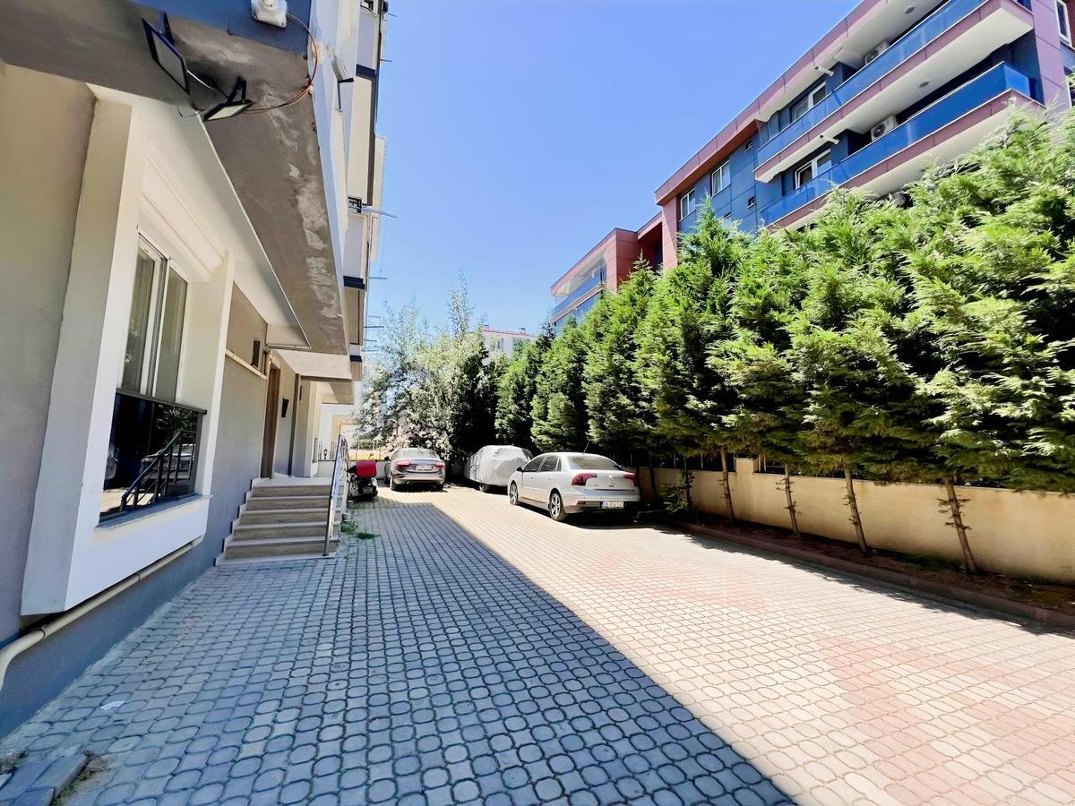 Redstone'den Hürriyet Mahallesinde Full Eşyalı Satılık 2+1 Daire - 2