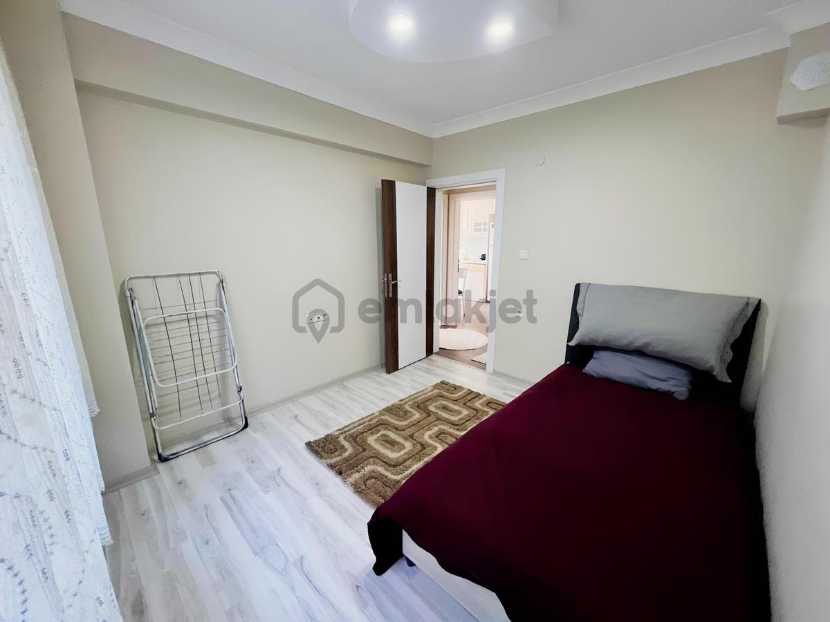 Redstone'den Hürriyet Mahallesinde Full Eşyalı Satılık 2+1 Daire - 9