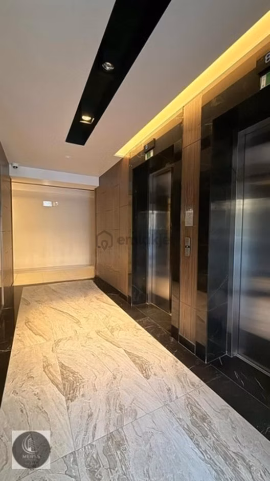 Sultanbeyli Suryapı İlkbaharda 1+1 Üst Dubleks Daire Kiralıktır - 3
