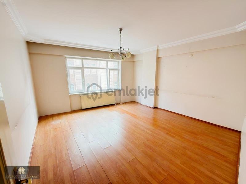 B.paşa Orta Mh.demirkapı Cd. Üzerinde 3+1 160 M2 Kiralık Daire - 4