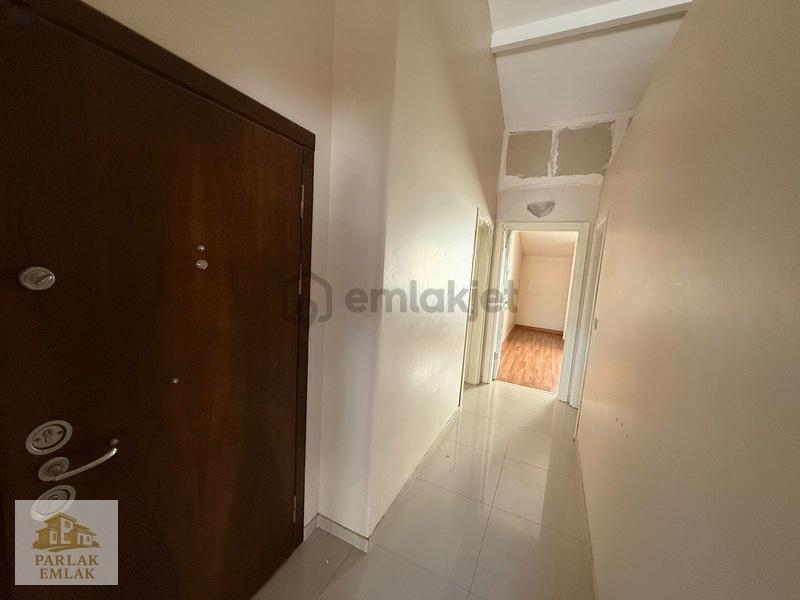 Parlak'tan Genç Binada 3+1 Asansörlü Merkeze Yakın Daire* - 26