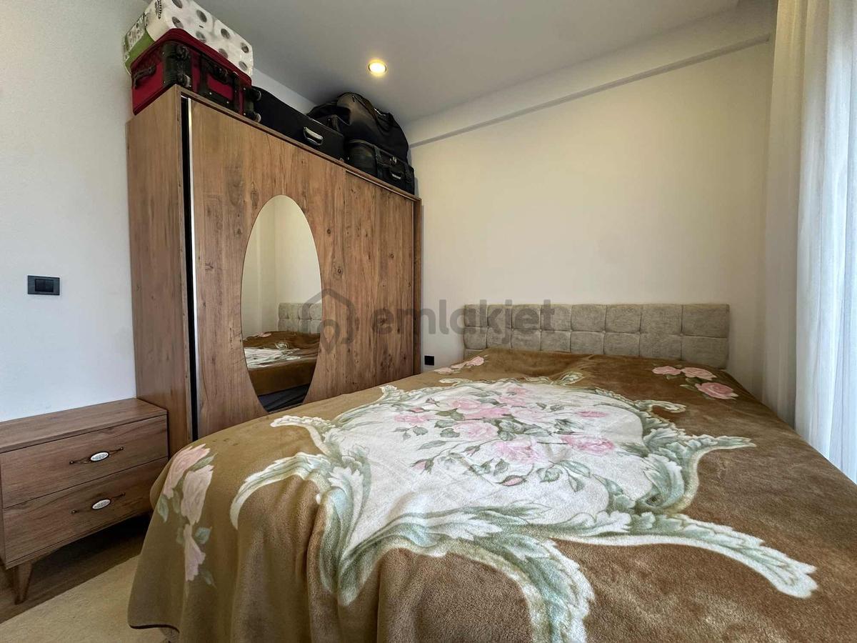 Scala'dan Cam Balkonlu Eşyalı Kiralık 1+1 Daire - 24