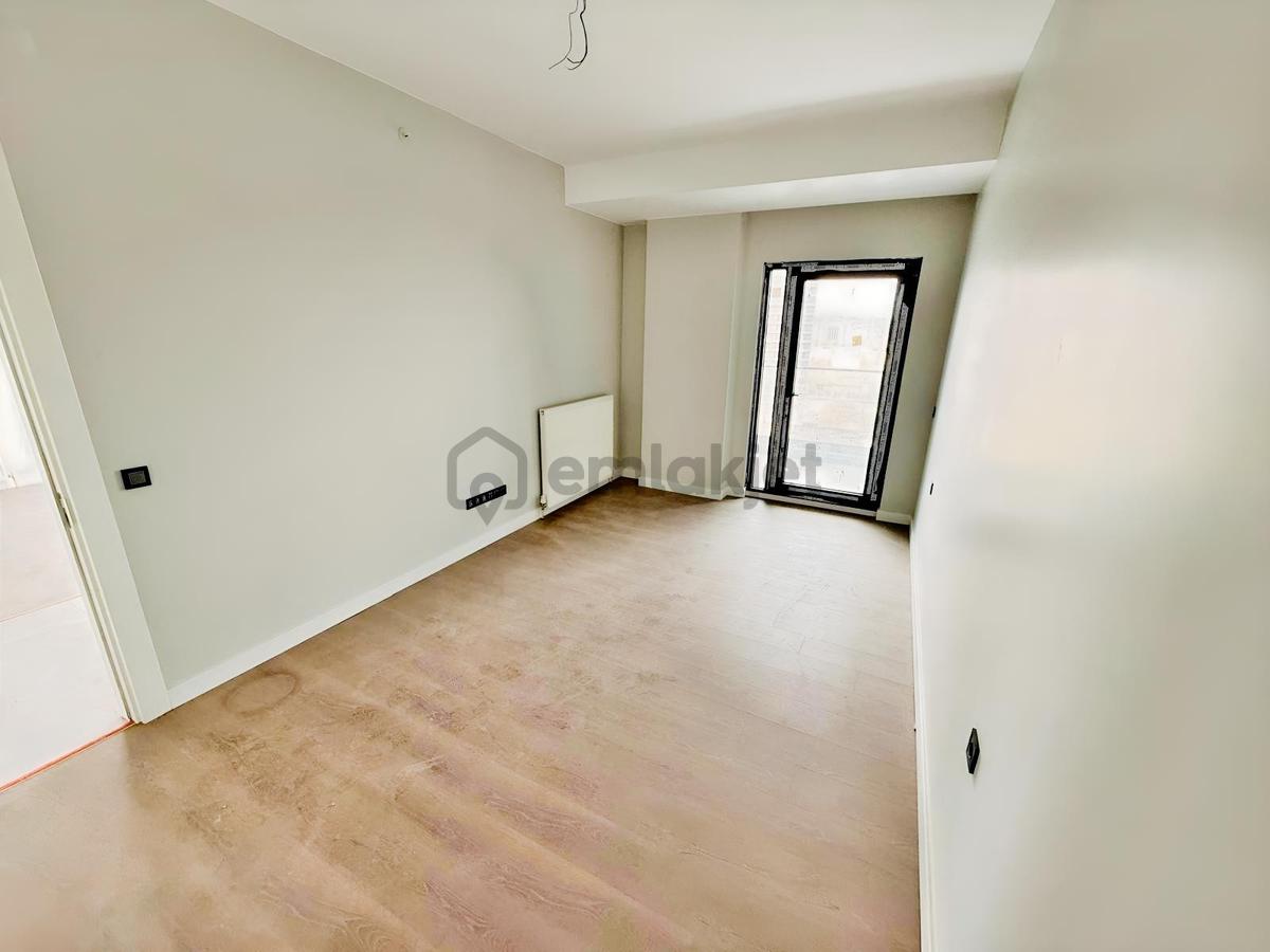 Metefor Kule Avm De Teras Balkonlu Kiralık 2+1 Ofis... - 12