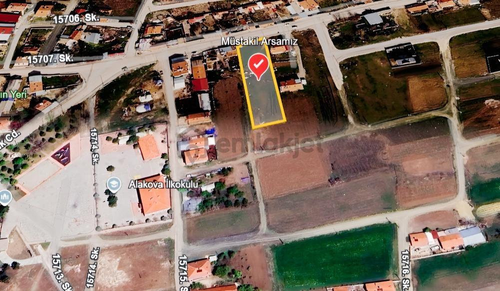 Meram Alakova'da 2.211 M² Cadde Üzeri Satılık İmarlı Arsa - 6